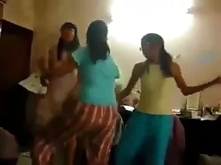 गुदा गंगबंग फुल सेक्सी हिंदी मूवी ३