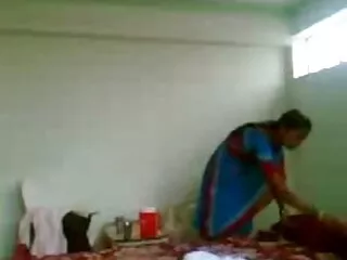 लड़कियों को पश्चिम से बाहर सेक्सी हिंदी एचडी फुल मूवी - बाथरूम हस्तमैथुन