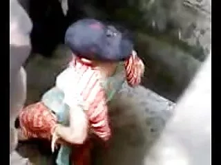 BBW युगल एक अच्छा समय फुल हिंदी सेक्स मूवी है