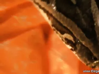 वह हिंदी सेक्सी फुल मूवी दस्ता बन जाता है