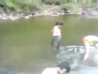 हैप्पी एंडिंग सेक्सी फुल मूवी वीडियो जोई